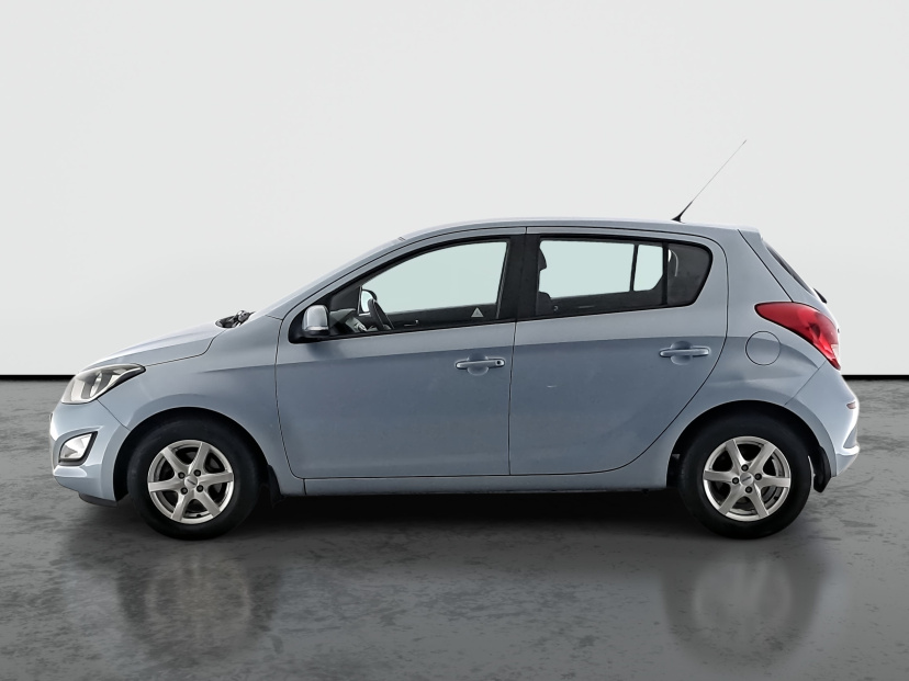Hyundai i20, 2013