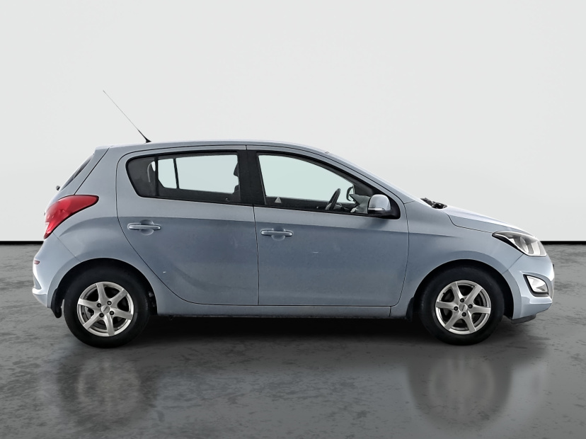 Hyundai i20, 2013