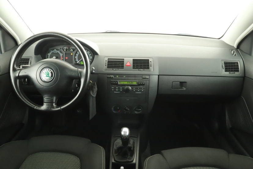 Škoda Fabia, 2005