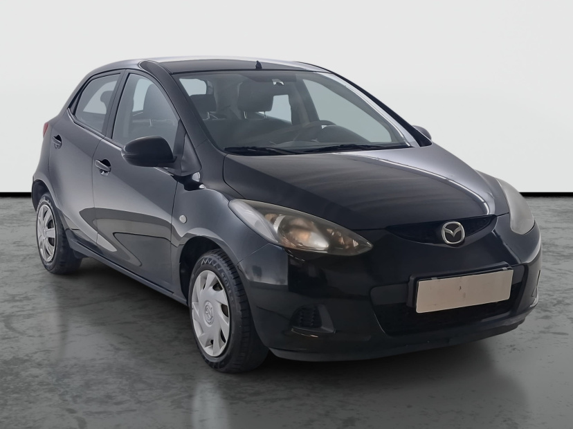 Mazda 2, 2010