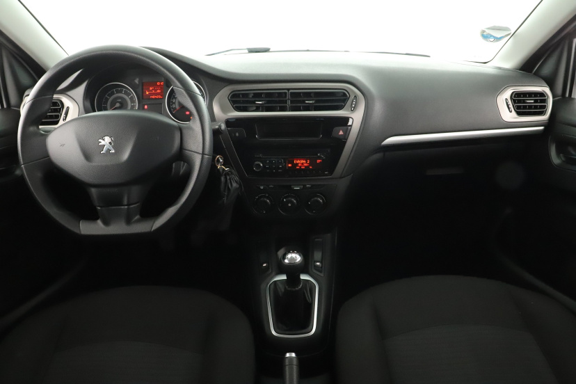 Peugeot 301, 2015