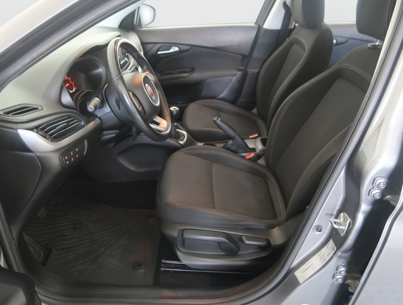 Fiat Tipo, 2017
