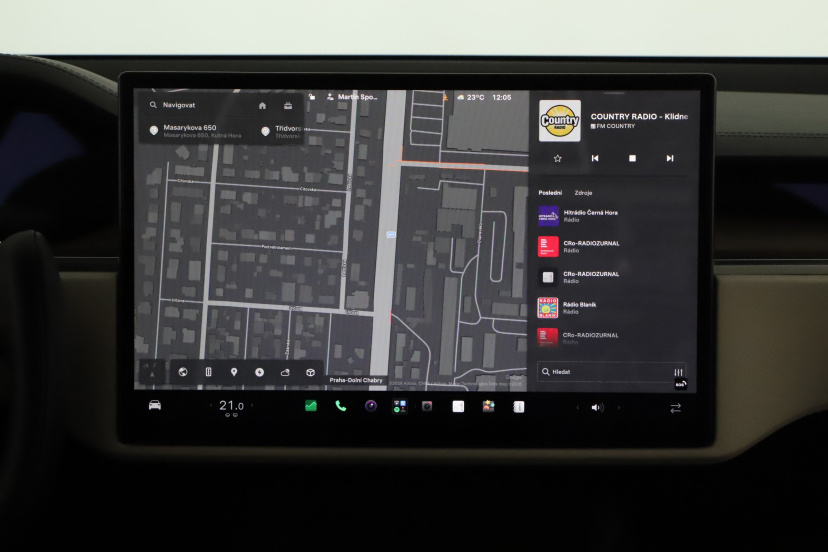 Tesla Model X, 2023