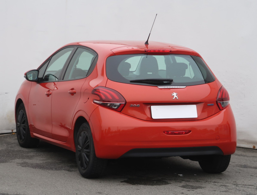 Peugeot 208, 2016