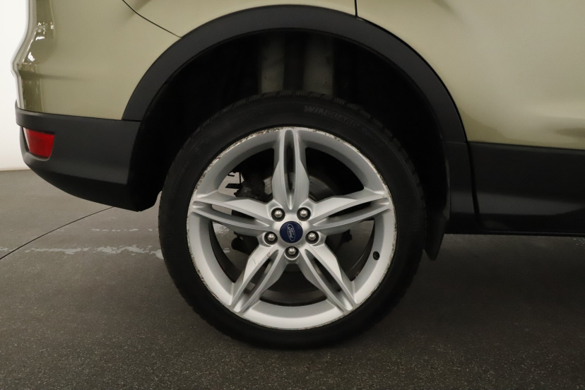 Ford Kuga, 2013