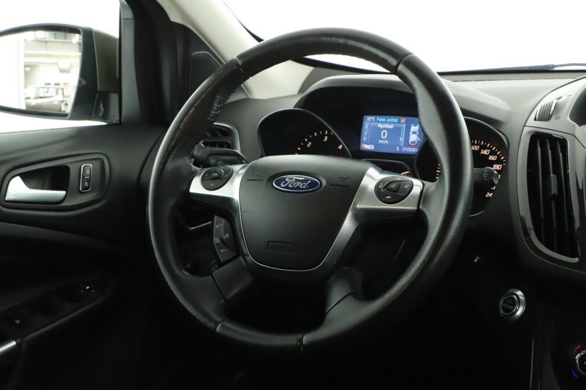 Ford Kuga, 2013