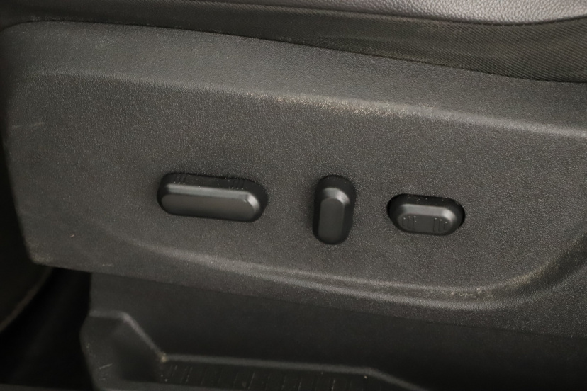 Ford Kuga, 2013