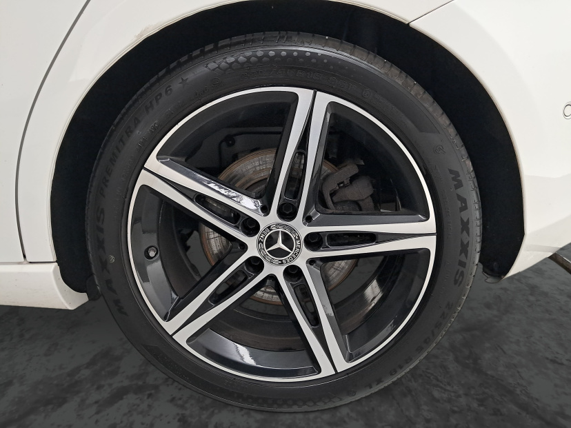 Mercedes-Benz A, 2019