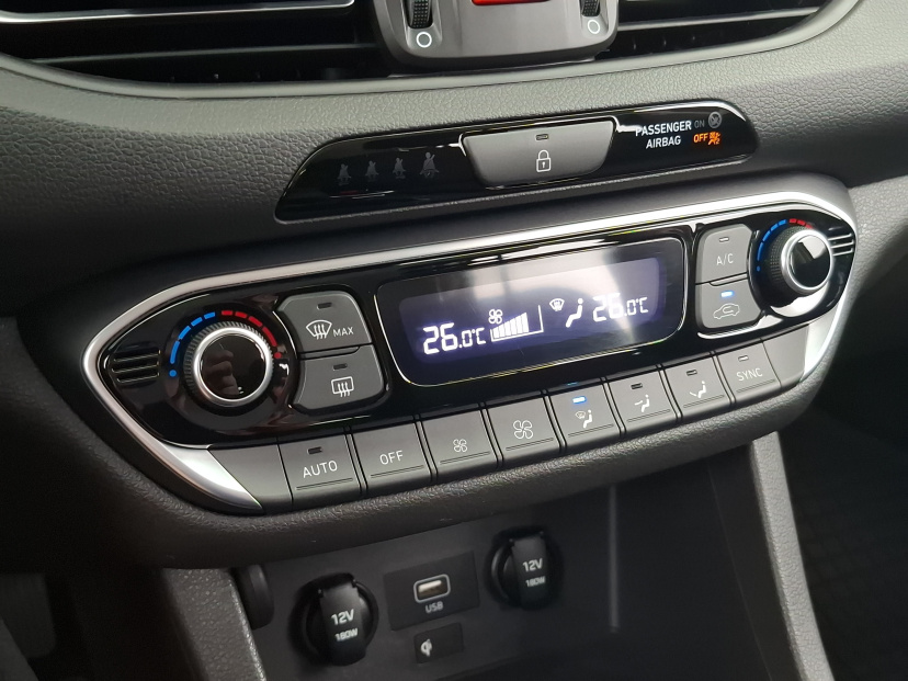 Hyundai i30, 2021