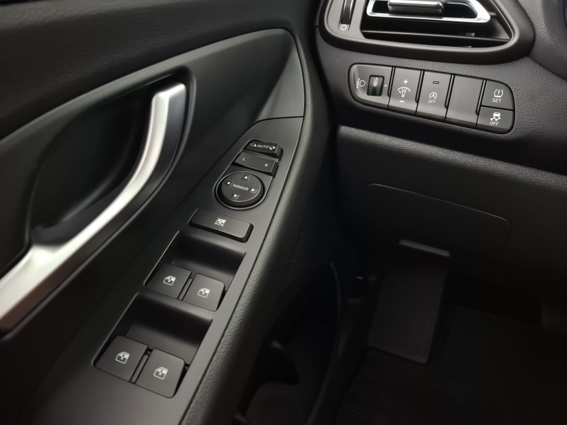 Hyundai i30, 2021