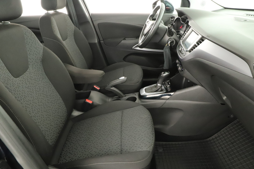 Opel Crossland, 2019