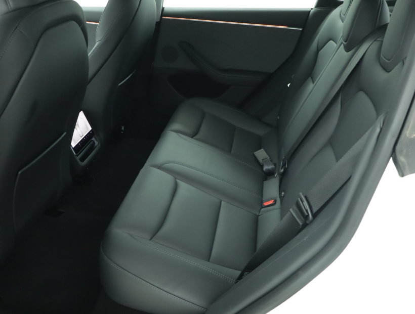 Tesla Model 3, 2024