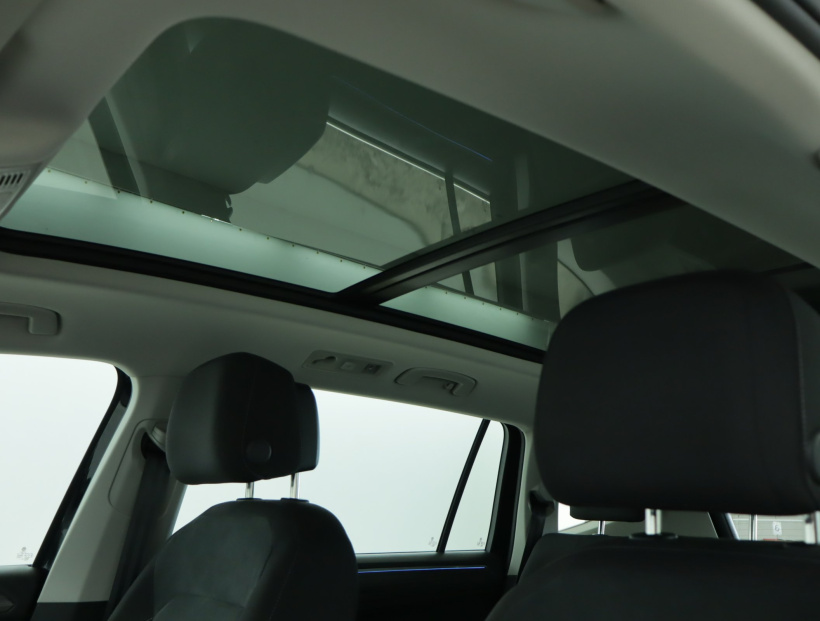 Volkswagen Tiguan Allspace, 2022