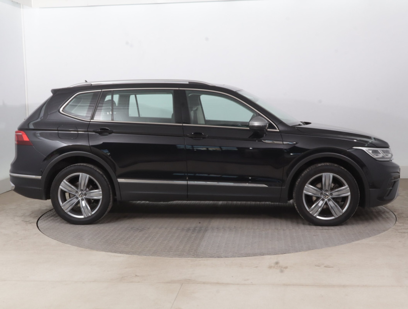 Volkswagen Tiguan Allspace, 2022