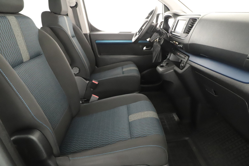 Peugeot Traveller, 2021