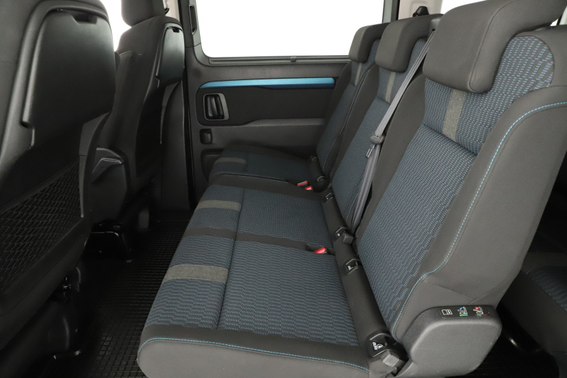 Peugeot Traveller, 2021