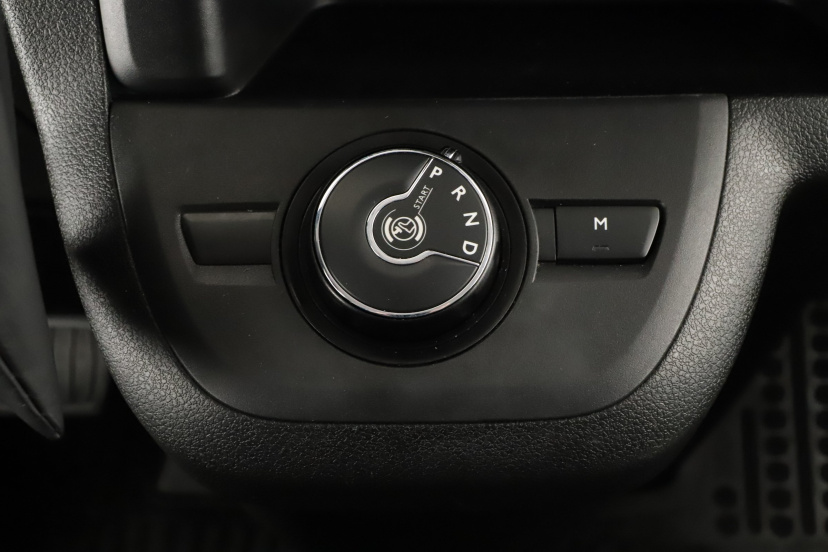 Peugeot Traveller, 2021