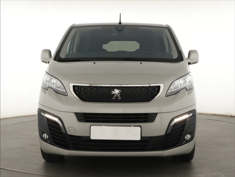 Peugeot Traveller, 2021