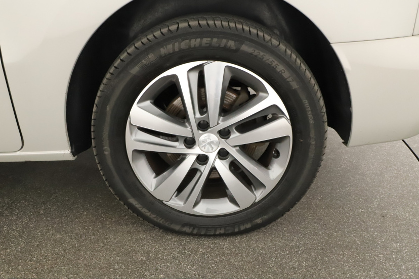 Peugeot Traveller, 2021