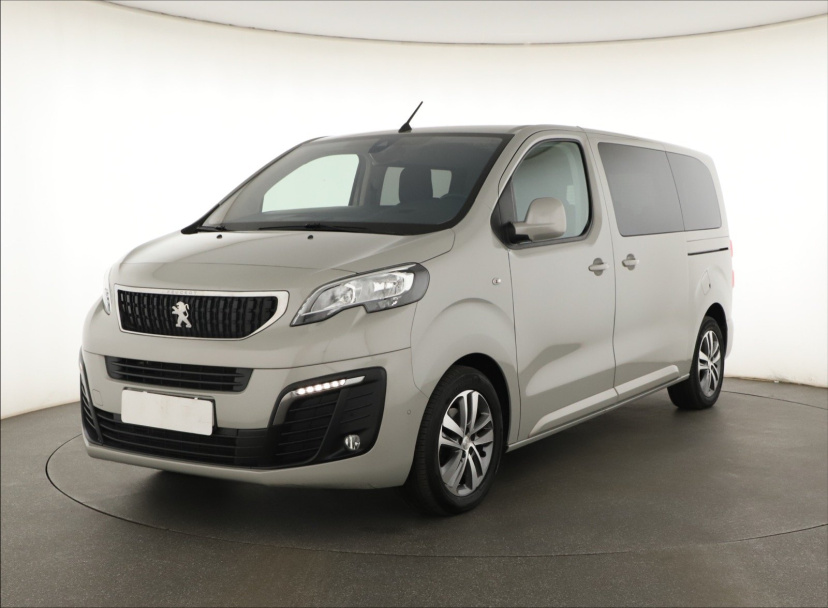 Peugeot Traveller, 2021