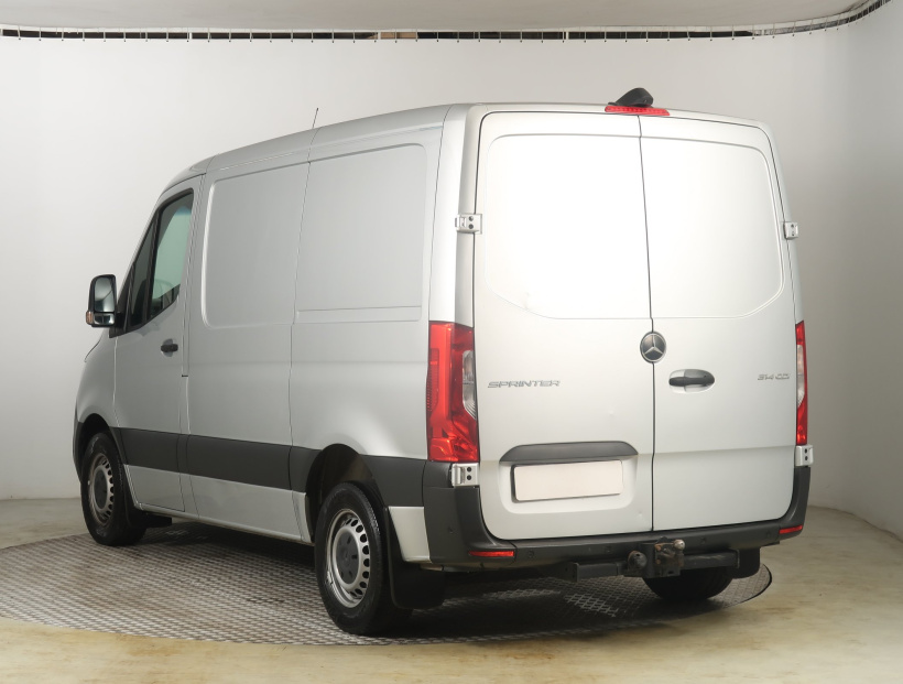 Mercedes-Benz Sprinter, 2021