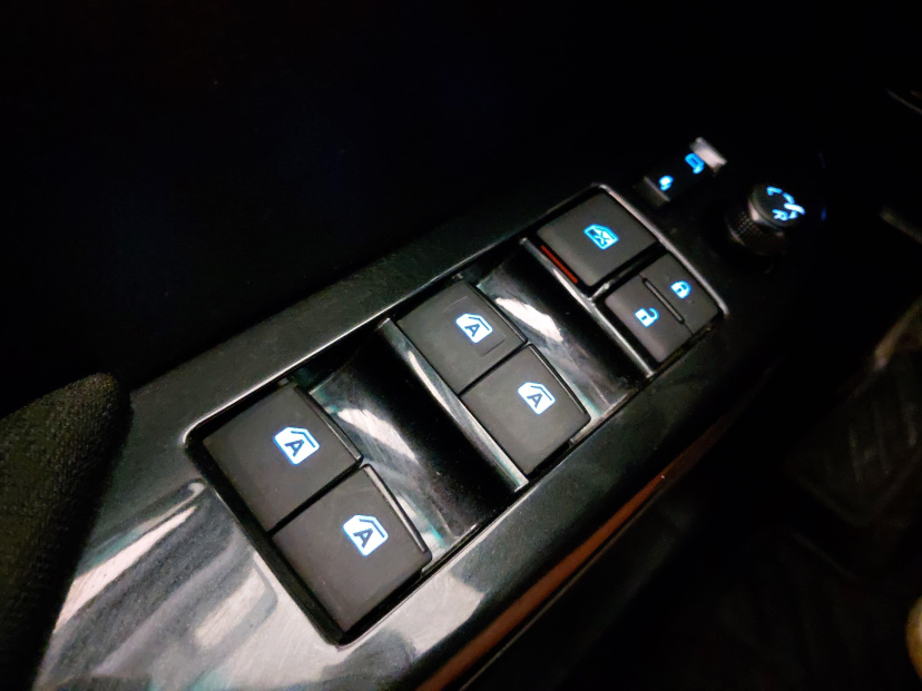 Toyota Hilux, 2020