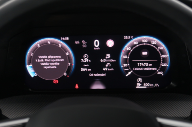 Volkswagen Golf - 2026