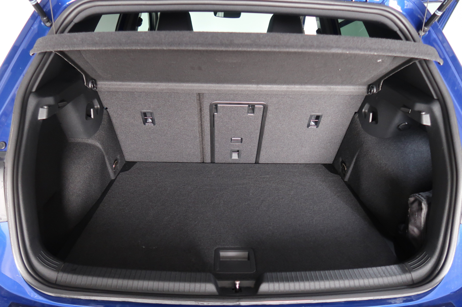 Volkswagen Golf - 2026