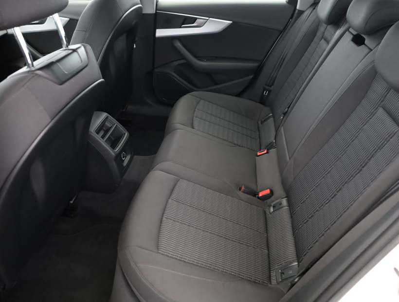 Audi A4, 2017