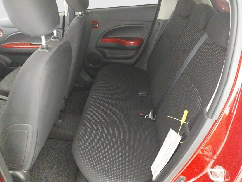 Mitsubishi Space Star, 2015