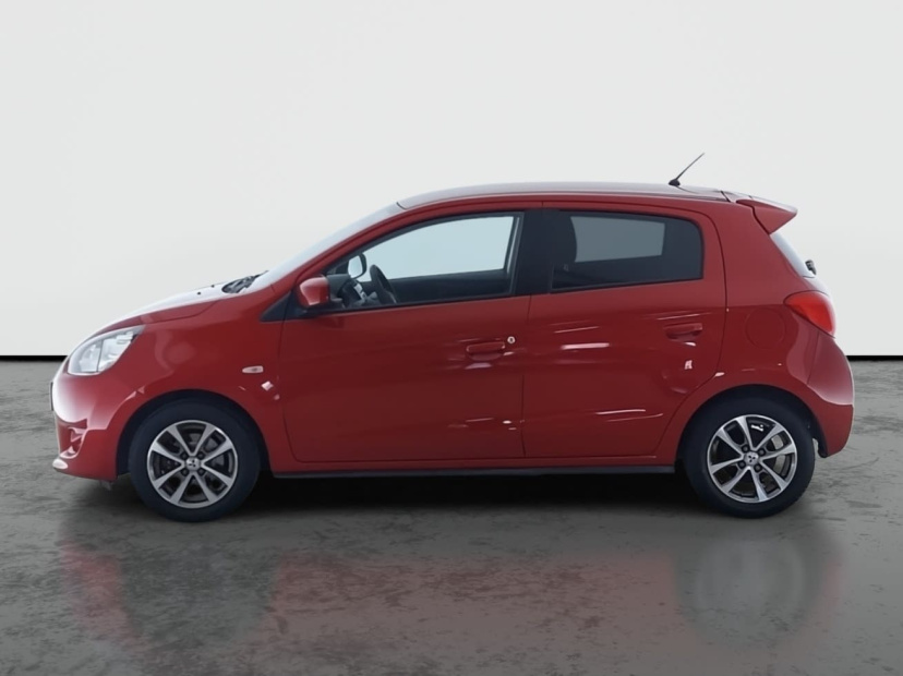Mitsubishi Space Star, 2015