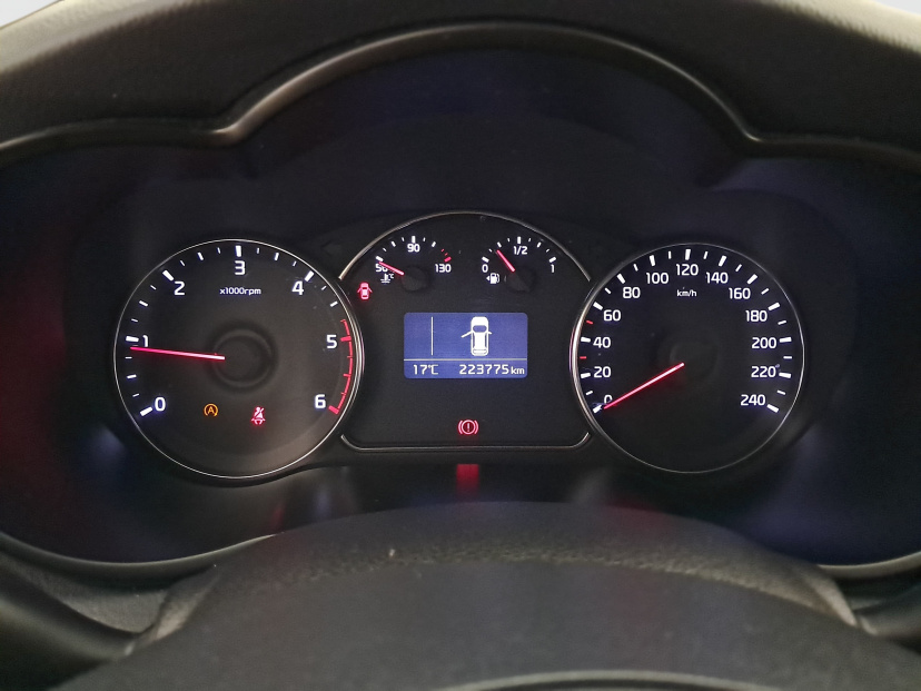 Kia Carens, 2015