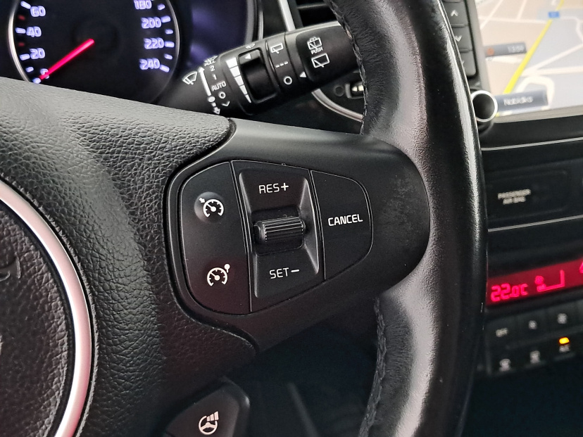 Kia Carens, 2015