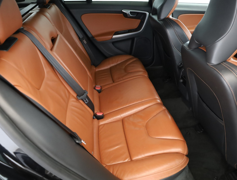 Volvo V60, 2013