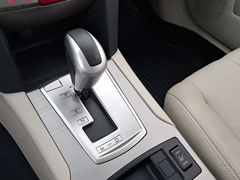 Subaru Outback, 2011