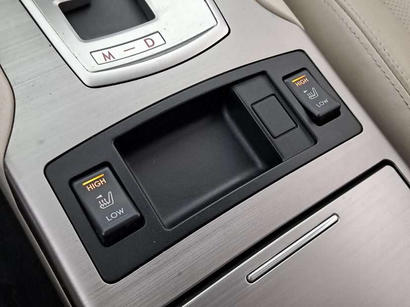 Subaru Outback, 2011