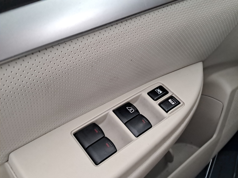 Subaru Outback, 2011