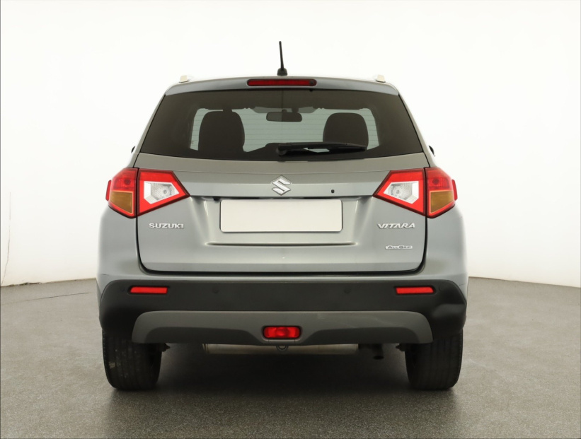 Suzuki Vitara, 2016
