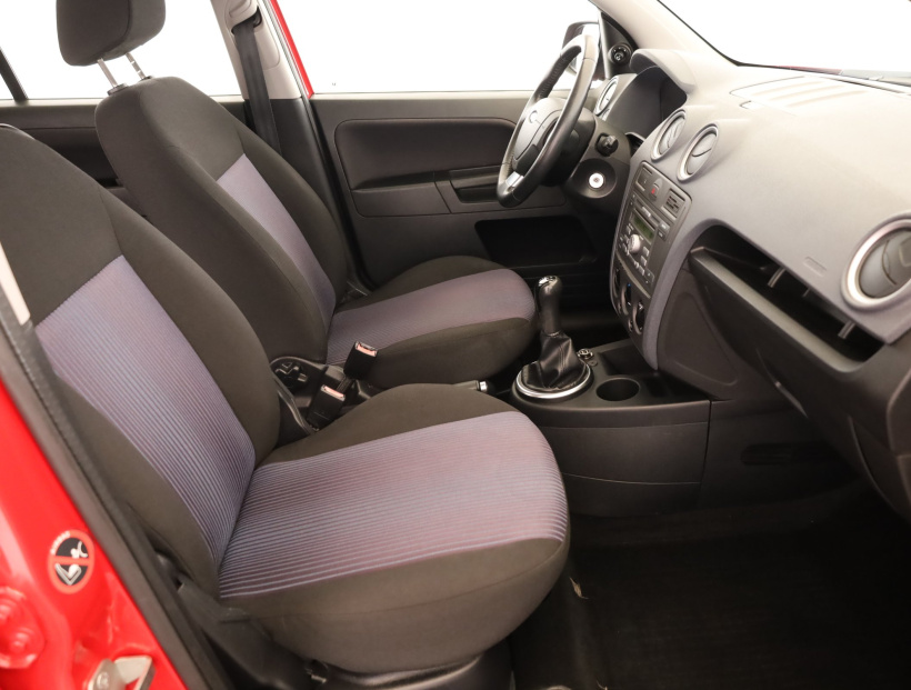 Ford Fusion, 2010