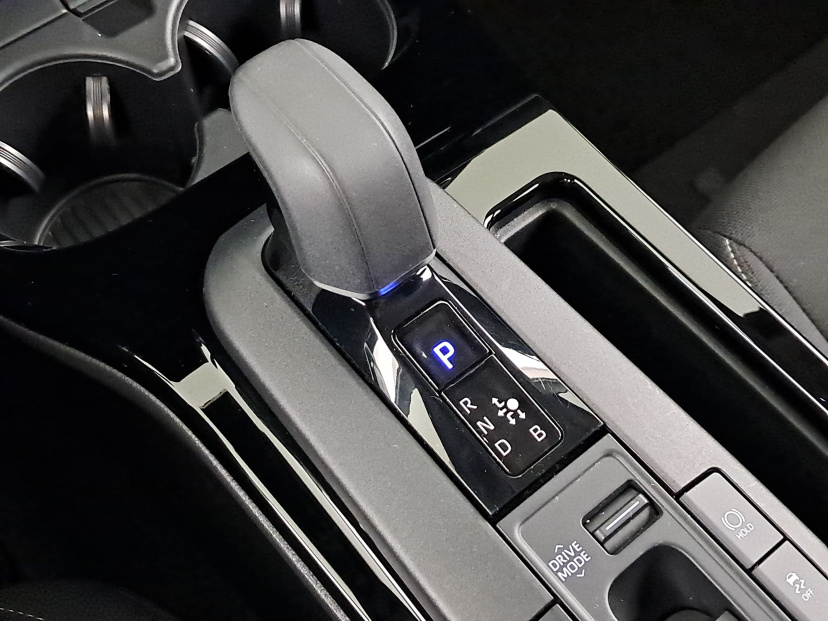 Toyota Prius, 2024