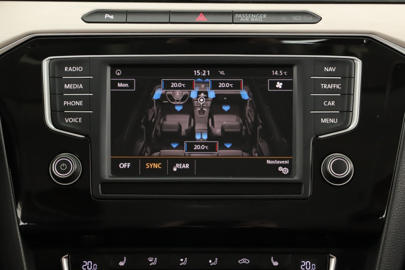 Volkswagen Passat, 2015