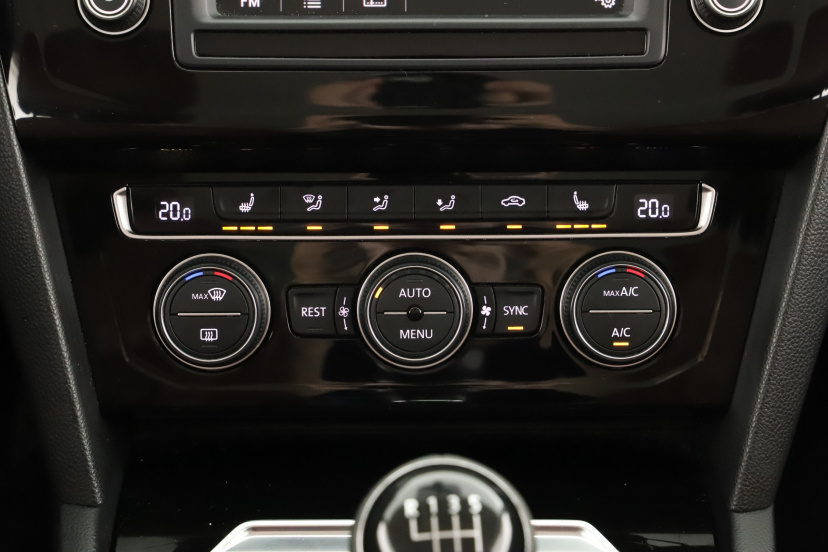 Volkswagen Passat, 2015