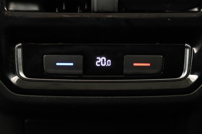 Volkswagen Passat, 2015