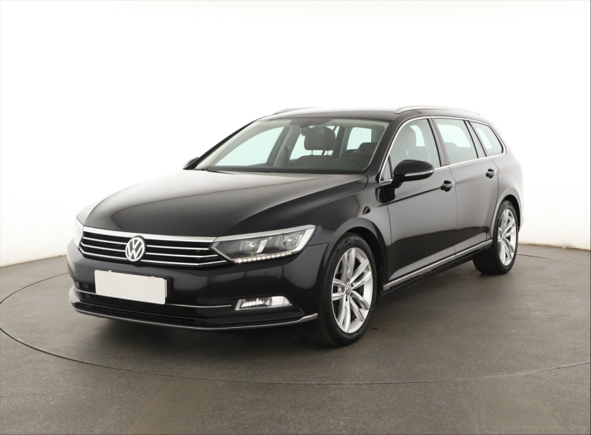 Volkswagen Passat, 2015