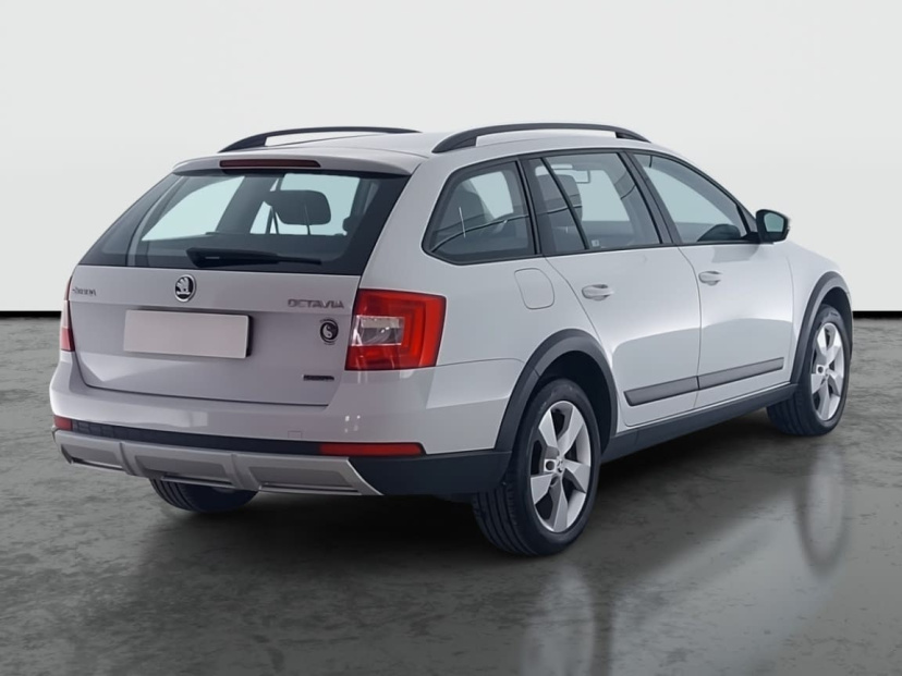 Škoda Octavia Scout, 2015