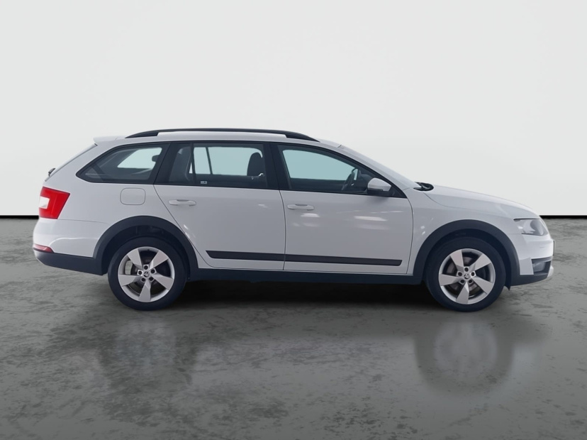 Škoda Octavia Scout, 2015