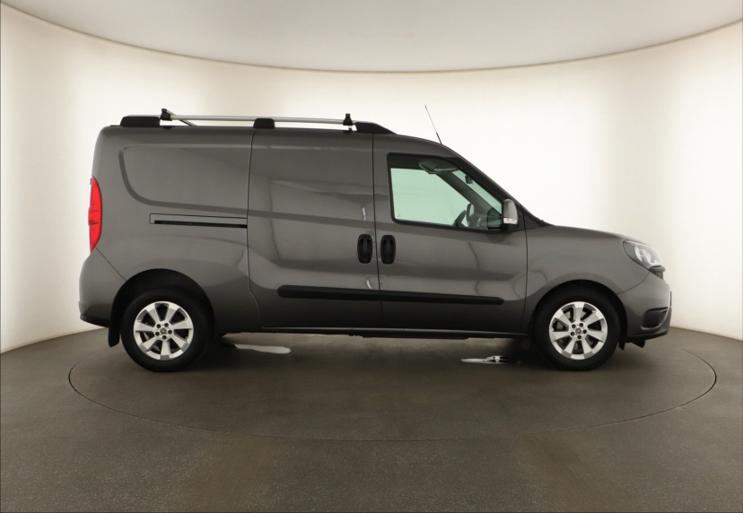 Fiat Doblo, 2021