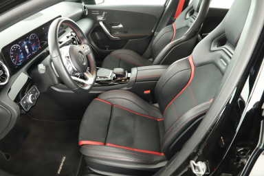 Mercedes-Benz A - 2022