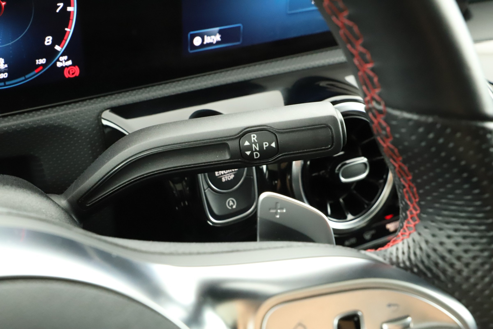 Mercedes-Benz A - 2022