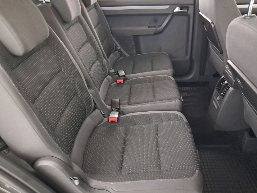 Volkswagen Touran, 2013